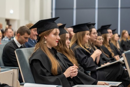 Dyplomatorium kierunków analityka medyczna, kosmetologia 18.10.2025. Kliknij, aby powiększyć zdjęcie.