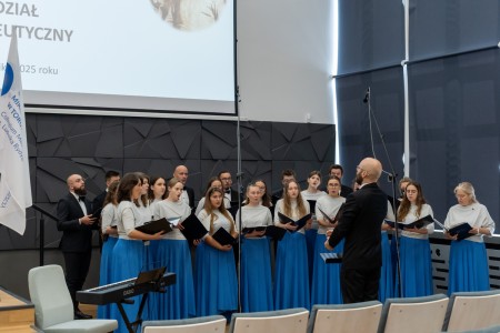 Dyplomatorium kierunków analityka medyczna, kosmetologia 18.10.2025. Kliknij, aby powiększyć zdjęcie.