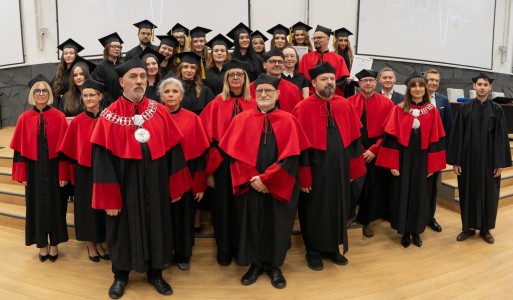 Dyplomatorium kierunków analityka medyczna, kosmetologia 18.10.2025. Kliknij, aby powiększyć zdjęcie.