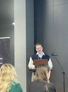 Click to zoom the picture.