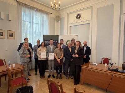 Click to zoom the picture.