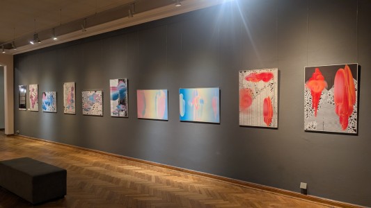 Click to zoom the picture.