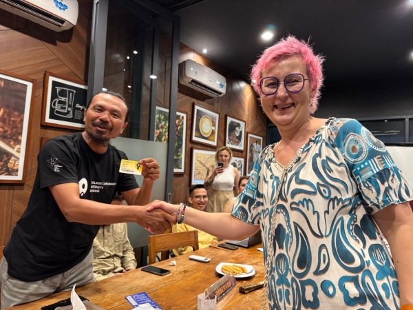 Click to zoom the picture.