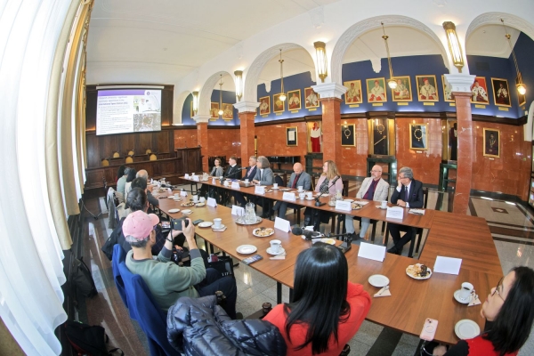 Click to zoom the picture.