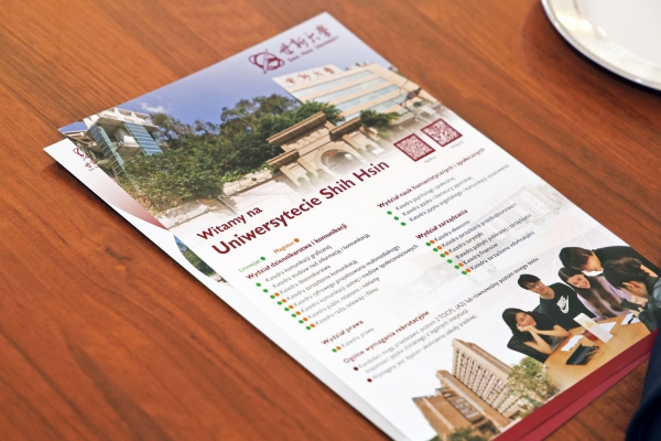 Click to zoom the picture.