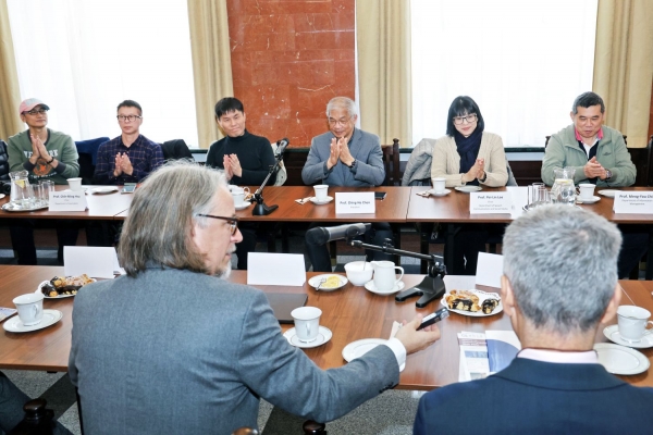 Click to zoom the picture.