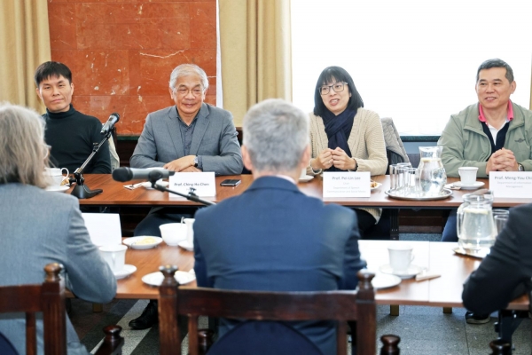 Click to zoom the picture.