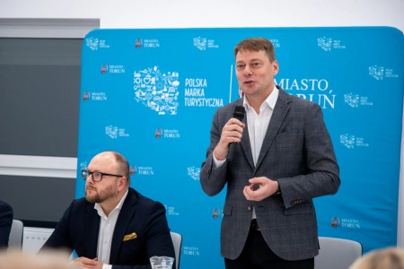 Click to zoom the picture.