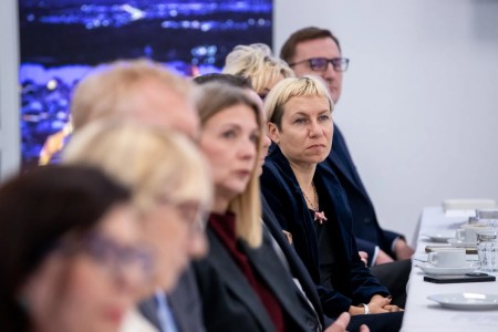 Click to zoom the picture.