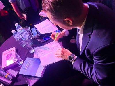 Kliknij, aby powiększyć zdjęcie.