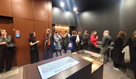 Click to zoom the picture.