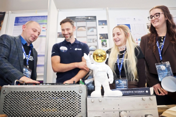 Kliknij, aby powiększyć zdjęcie.