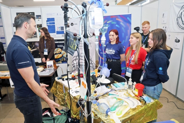 Kliknij, aby powiększyć zdjęcie.