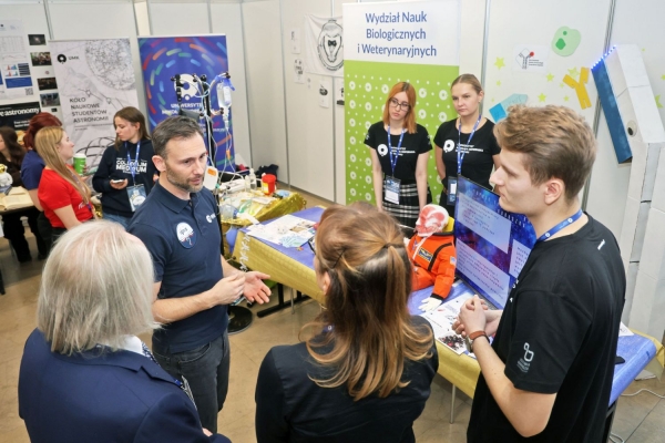 Kliknij, aby powiększyć zdjęcie.