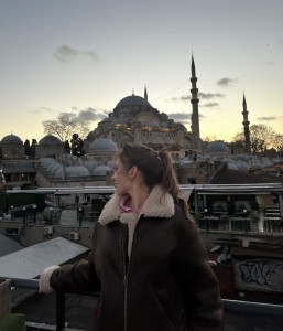 Studenci kierunku Farmacja w międzynarodowym wydaniu – semestr Erasmus+ w Stambule. Kliknij, aby powiększyć zdjęcie.