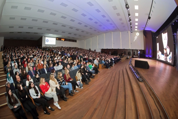 Click to zoom the picture.