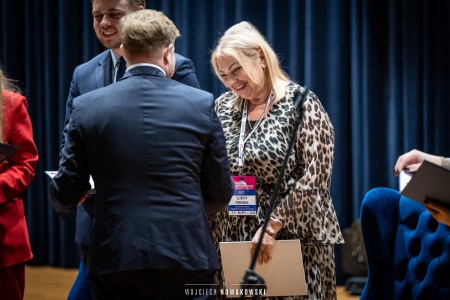 Click to zoom the picture.