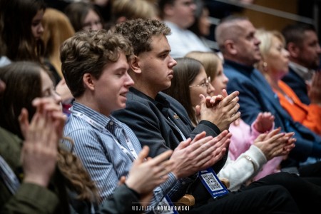 Click to zoom the picture.