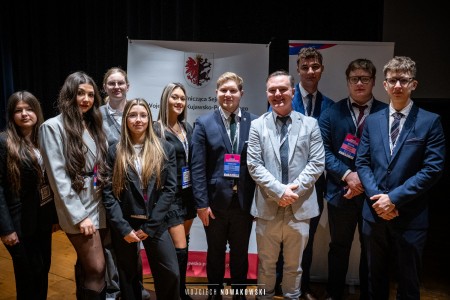 Click to zoom the picture.