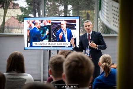 Click to zoom the picture.