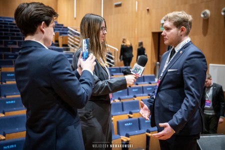 Click to zoom the picture.