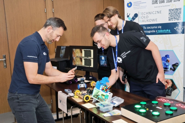 Kliknij, aby powiększyć zdjęcie.