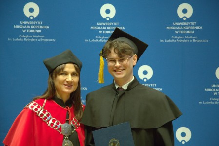 Kliknij, aby powiększyć zdjęcie.