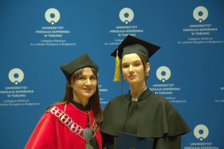 Click to zoom the picture.