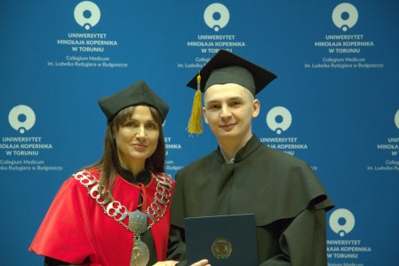 Kliknij, aby powiększyć zdjęcie.