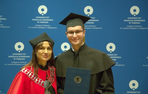 Kliknij, aby powiększyć zdjęcie.