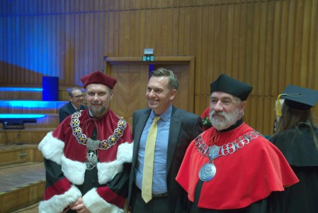 Kliknij, aby powiększyć zdjęcie.