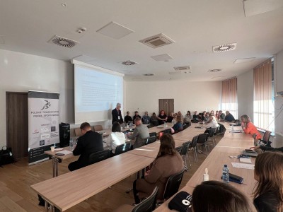 Click to zoom the picture.