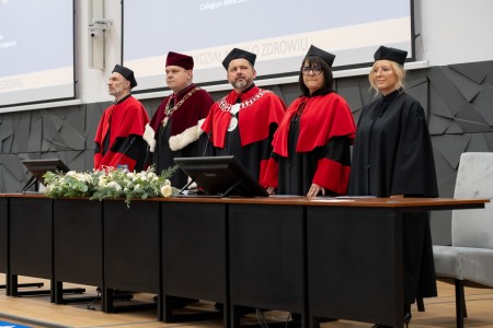 Click to zoom the picture.