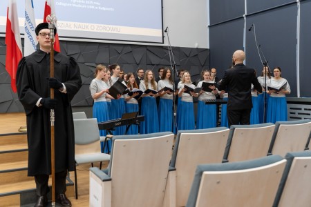 Click to zoom the picture.