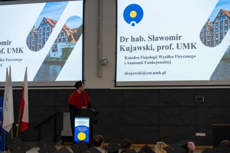 Kliknij, aby powiększyć zdjęcie.