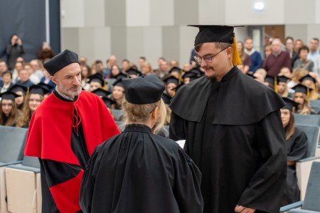 Kliknij, aby powiększyć zdjęcie.