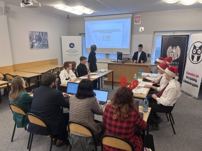 Click to zoom the picture.