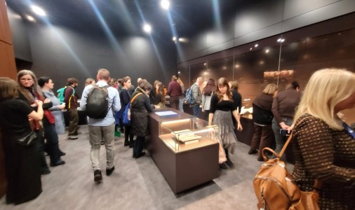 Click to zoom the picture.