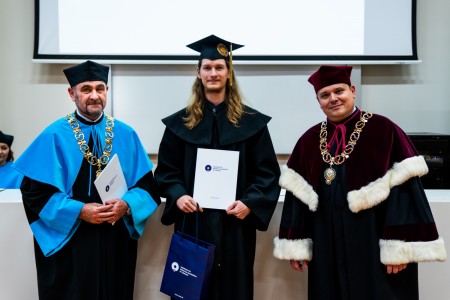 Kliknij, aby powiększyć zdjęcie.