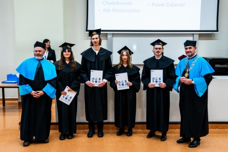 Kliknij, aby powiększyć zdjęcie.