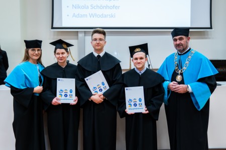 Kliknij, aby powiększyć zdjęcie.