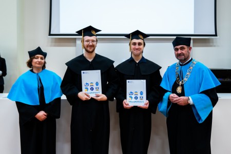 Kliknij, aby powiększyć zdjęcie.