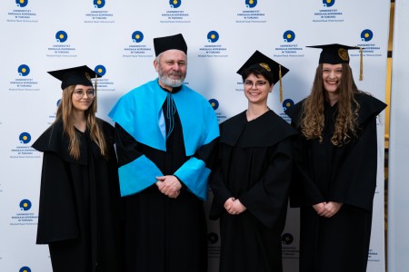 Kliknij, aby powiększyć zdjęcie.