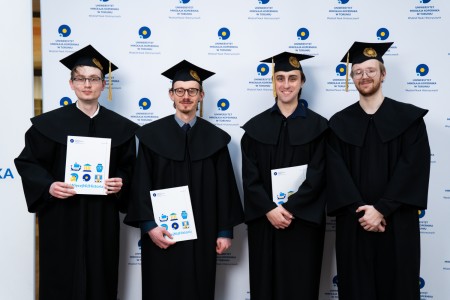 Kliknij, aby powiększyć zdjęcie.