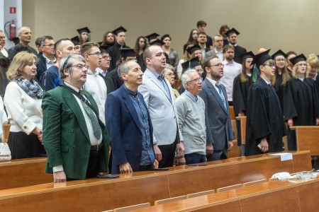 Click to zoom the picture.