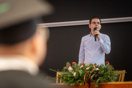 Click to zoom the picture.