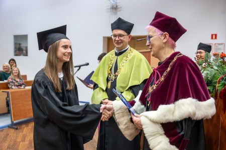 Click to zoom the picture.