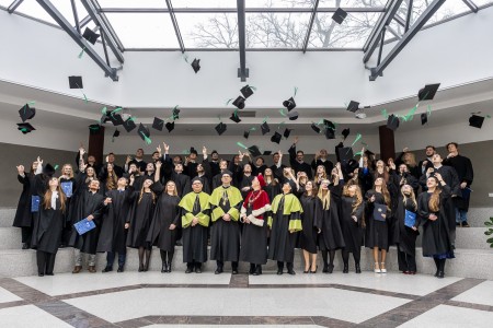 Click to zoom the picture.