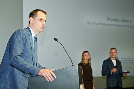 Kliknij, aby powiększyć zdjęcie.