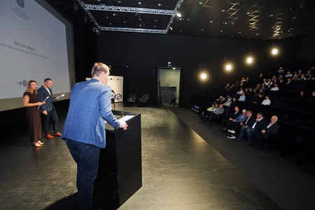 Kliknij, aby powiększyć zdjęcie.